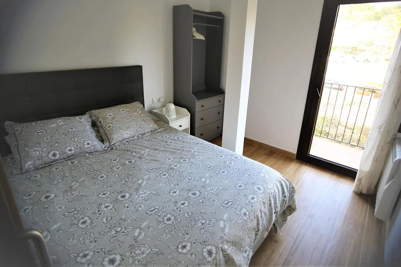 Pescallunes - Idilico Apartamento A La Orilla Del Rio Brugent Lägenhet Sant Felíu de Pallarols 0*,  Spanien