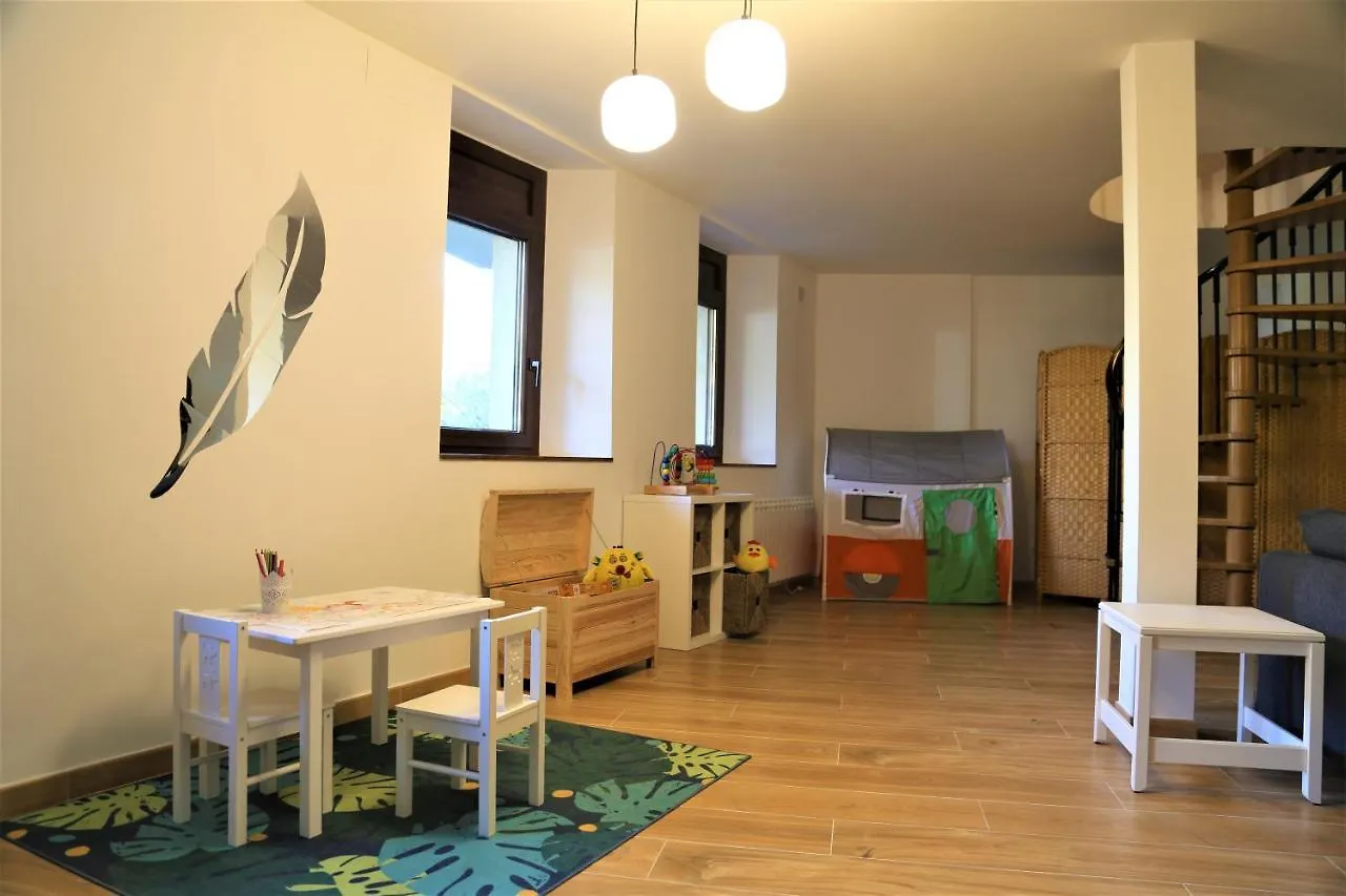 Pescallunes - Idilico Apartamento A La Orilla Del Rio Brugent Lägenhet Sant Felíu de Pallarols