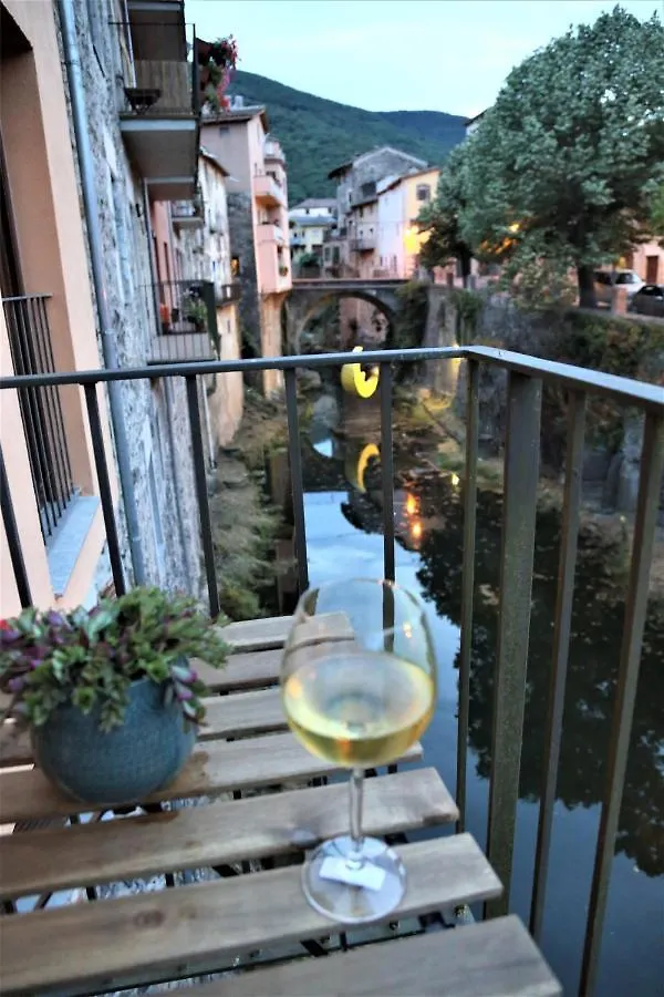 Apartamento Pescallunes - Idílico apartamento a la orilla del río Brugent Sant Feliu de Pallerols